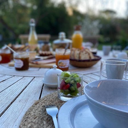 Chambres D'Hotes Du Presbytere La Bastide-l'Eveque Kültér fotó