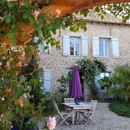 Chambres D'Hotes Du Presbytere La Bastide-l'Eveque Kültér fotó