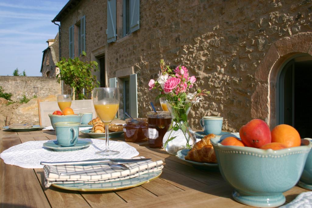 Chambres D'Hotes Du Presbytere La Bastide-l'Eveque Kültér fotó
