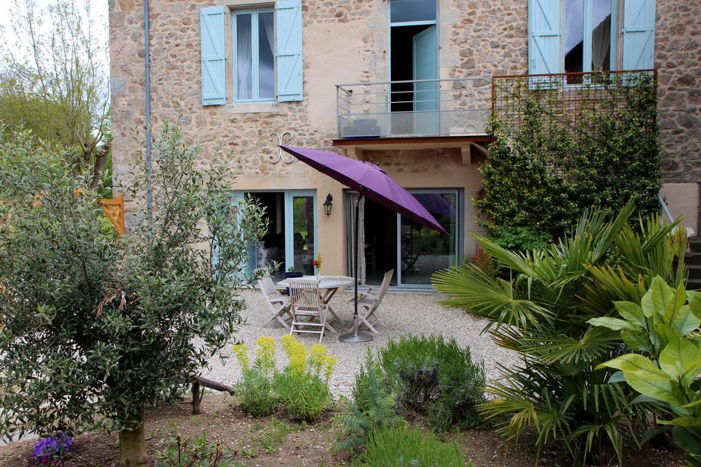 Chambres D'Hotes Du Presbytere La Bastide-l'Eveque Kültér fotó